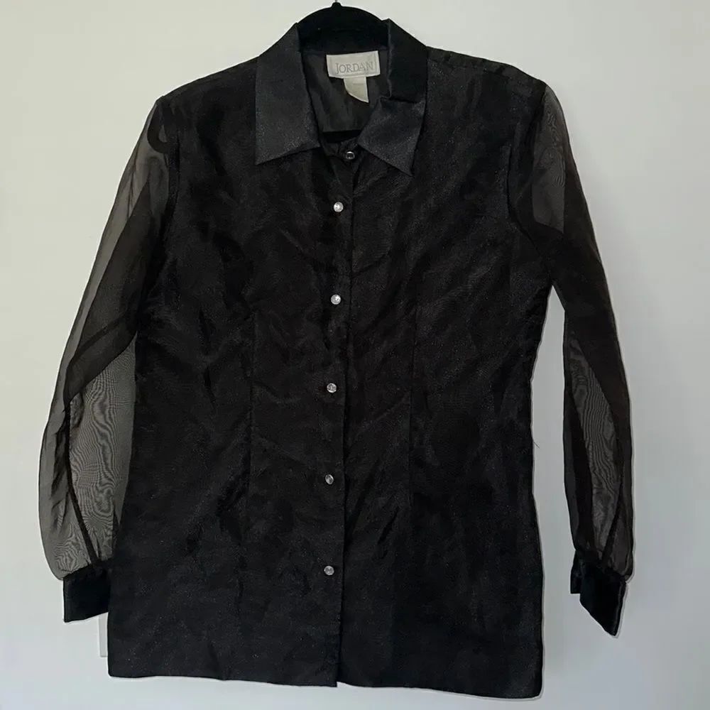 Jordan Mesh chiffon Button Up - Picture 2 of 5